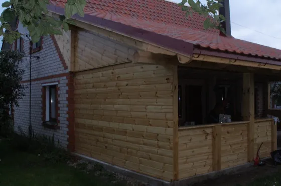 Dakstiņu jumts Līvānu mājai 3