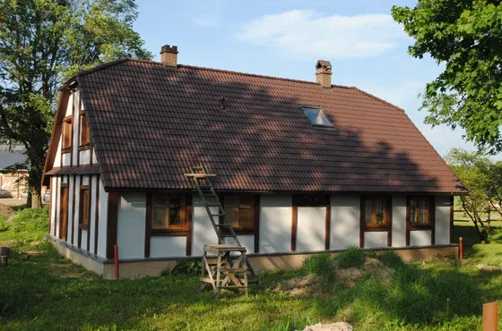 Vācu stila ēka Vallē 1